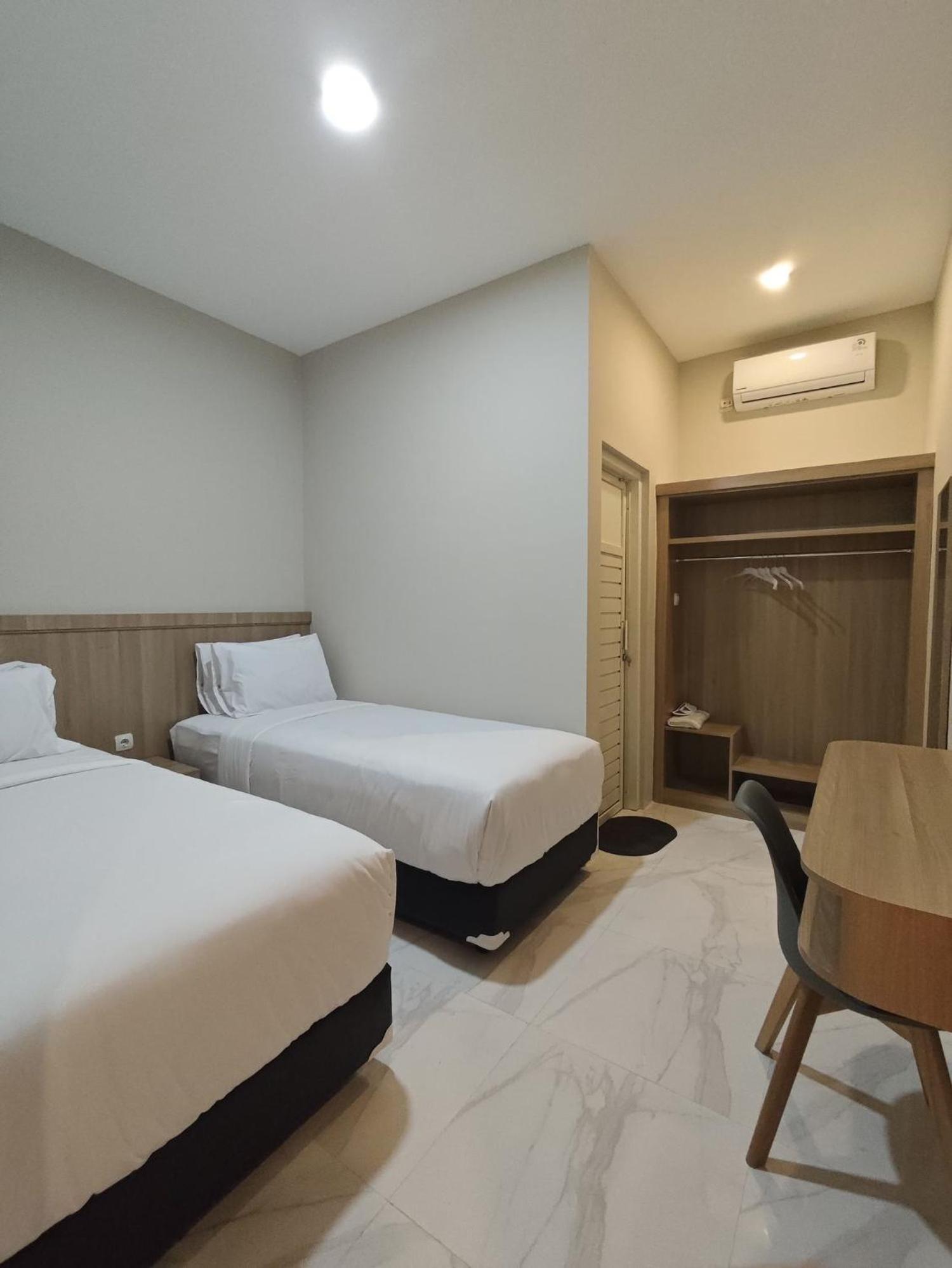El Nipa Hotel Labuan Bajo Zewnętrze zdjęcie