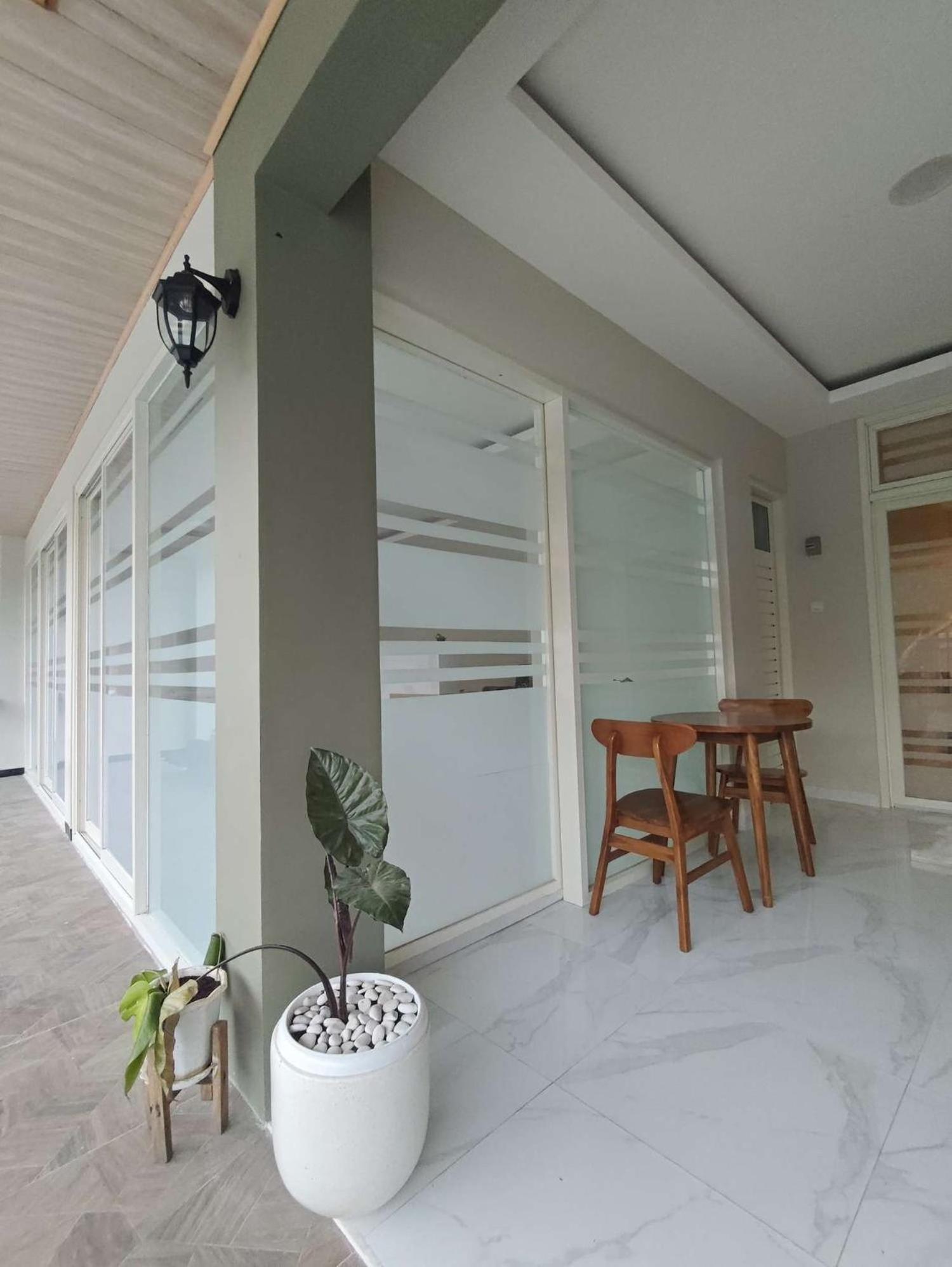 El Nipa Hotel Labuan Bajo Zewnętrze zdjęcie
